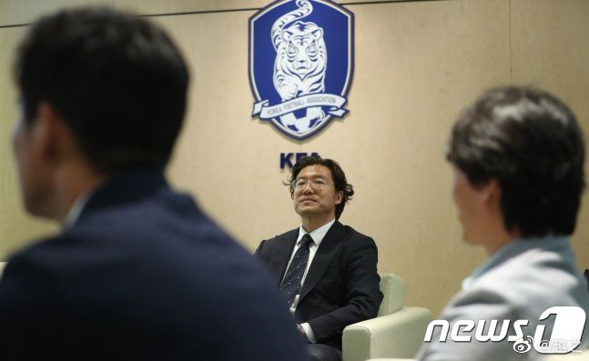 国米1-0领先博洛尼亚加时赛第21分钟，博洛尼亚的角球，利科扬尼斯开向后点，皮球在出底线前被勾了回来，别克马破门！